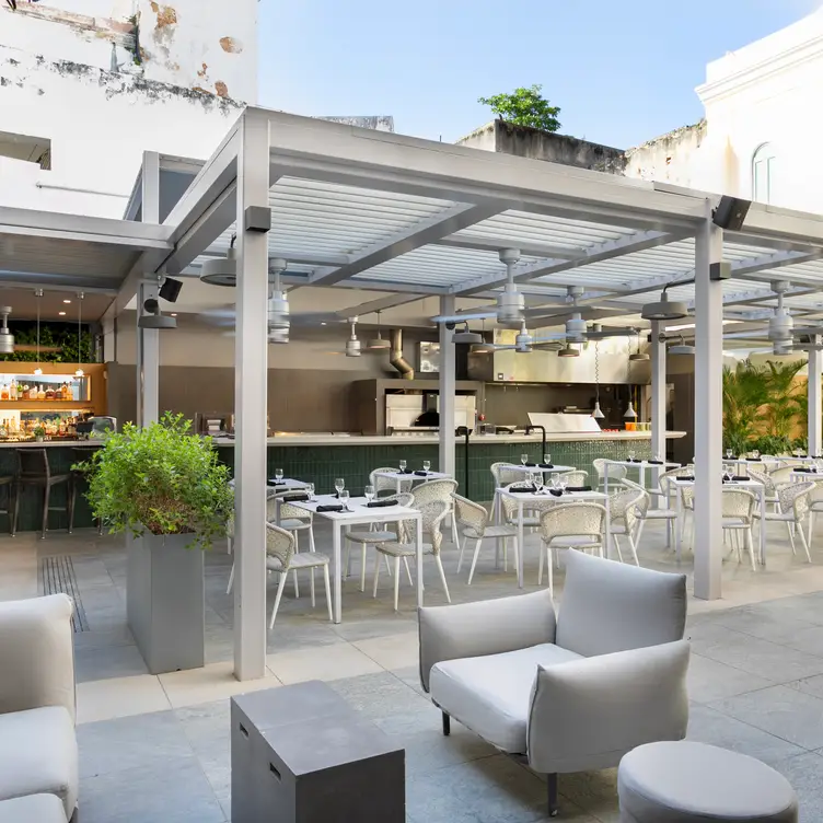 Picture of renovated restaurant, Consular - Consular Restaurant & Bar，PRSan Juan