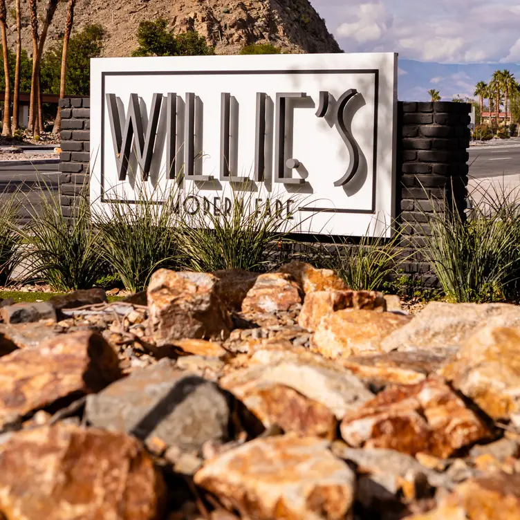 Willie's CA Rancho Mirage