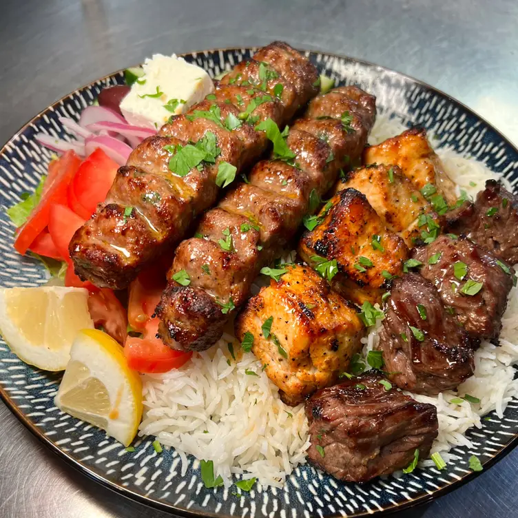 Zendiggi Kebab House, Closter, NJ