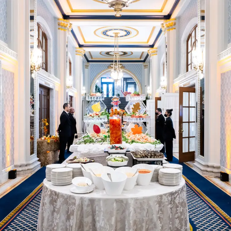 Thanksgiving Brunch at Willard InterContinental - Willard Holiday Brunch and Tea, Washington, DC