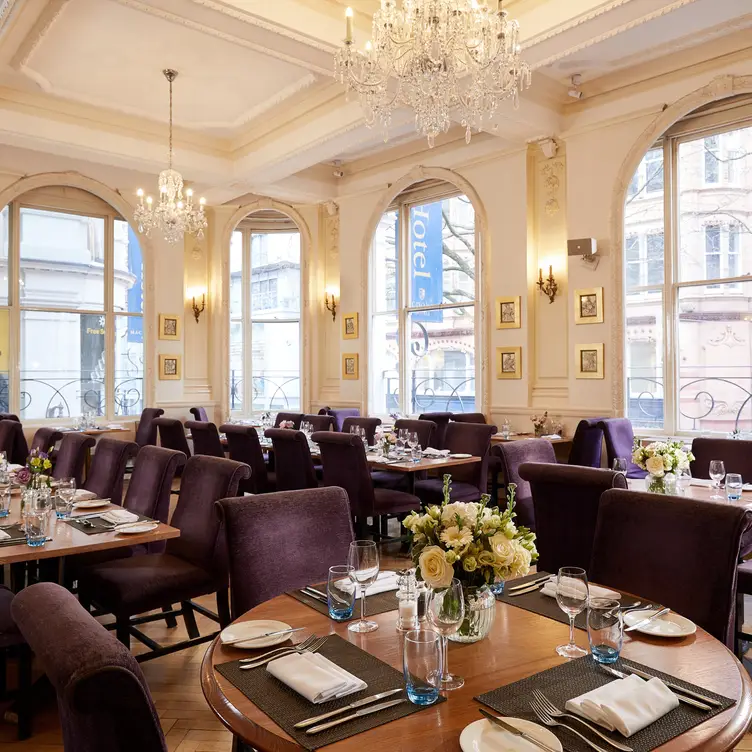 Berlioz Restaurant at Macdonald Burlington Hotel, Birmingham, West Midlands