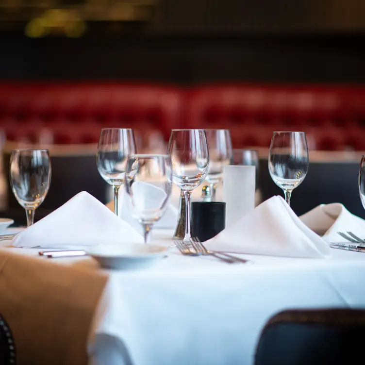 Rcaa table setting-social - Ruth's Chris Steak House - Ann Arbor，MIAnn Arbor