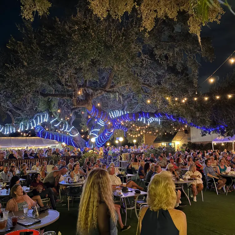 Florida's Largest Beer Garden 16,000 sf - Motorworks Brewing FL Bradenton