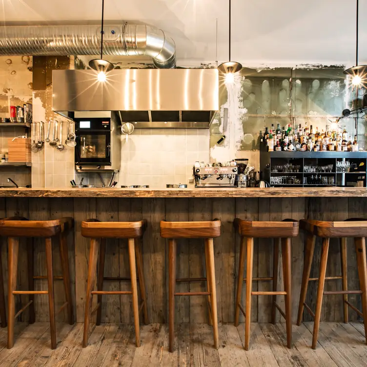 Dersou - Open kitchen counter - Dersou, Paris, Ile-de-France