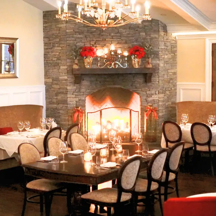 Fireplace Room - Gabriele's of Westport, Westport, CT