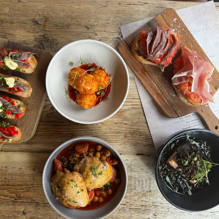 Globally Inspired Modern Small Plates &amp; Boards - Forde Ilkley, Ilkley, West Yorkshire