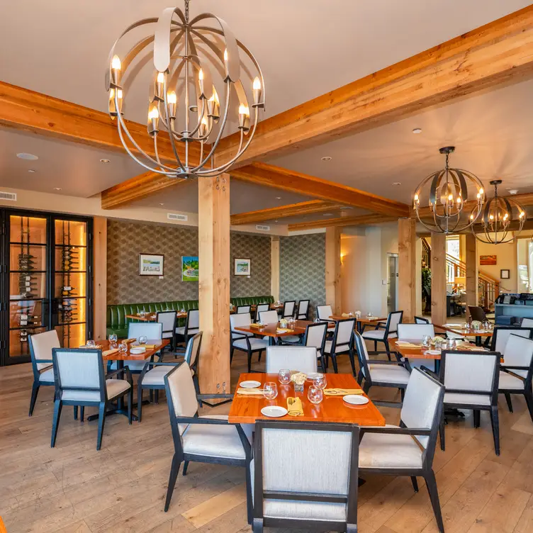 Enjoy a warm welcome and a fresh seasonal menu - Drumheller's Food & Drink，WARichland