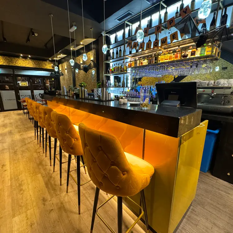 DYNASTY Italian Cocktail-Bar Restaurant  - Dynasty Greater London London