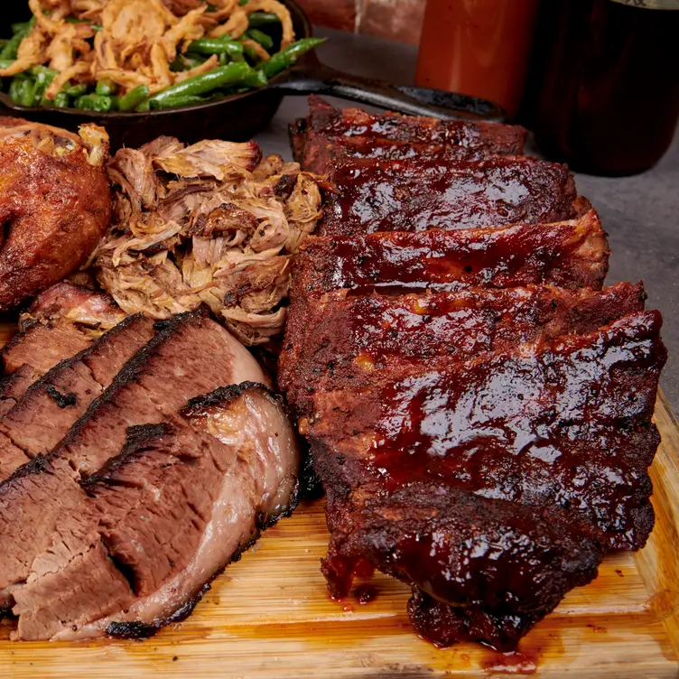 Smoked BBQ Feast - Smoqued California Barbeque, Orange, CA