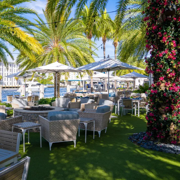 Shooters Waterfront - Shooters Waterfront��，FLFort Lauderdale