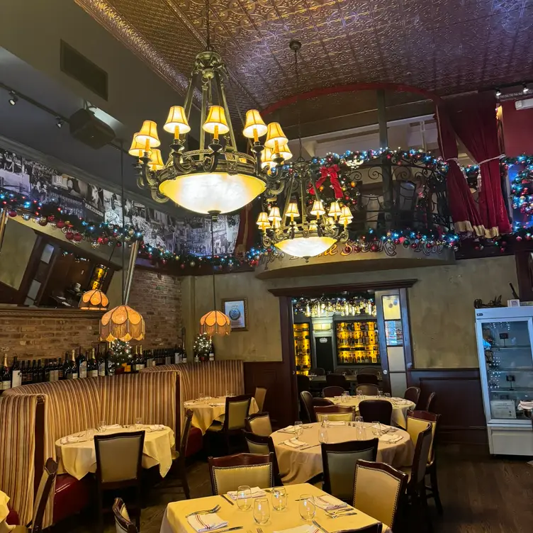 Interior Dining Room - Uncle Jack's Steakhouse - Westside 9th Avenue, New York, NY