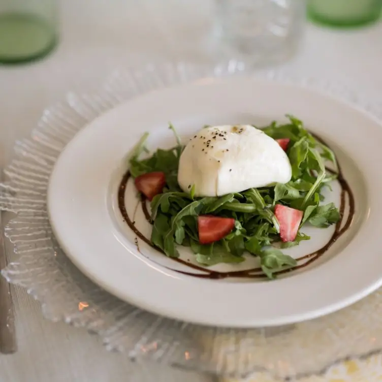 Burrata - Beach House Social，FLNavarre