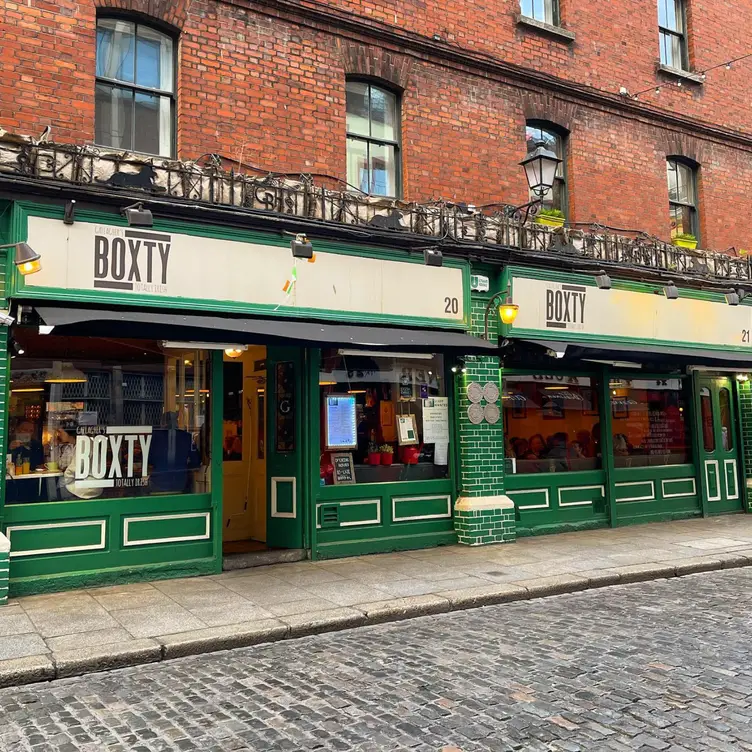 Gallagher's Boxty House Flower Shop Front - Gallagher's Boxty House Dublin Dublin