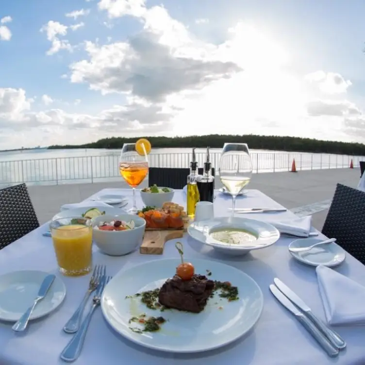 GEM Waterfront Restaurant & Terrace，FLSunny Isles Beach