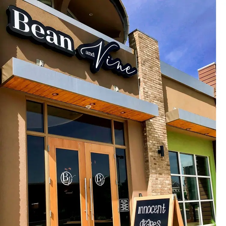 Bean & Vine, ROGERS, AR