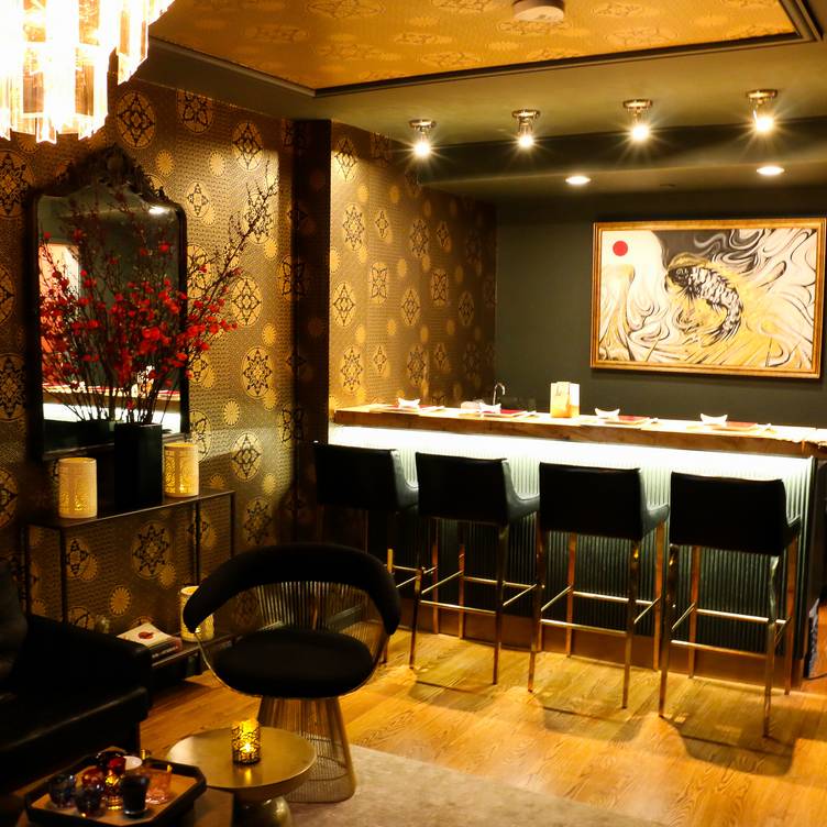 Sushi Suite 1001 Restaurant New York Ny Opentable