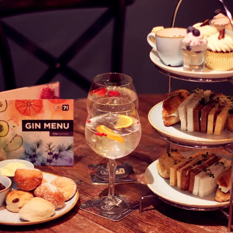 Gin 71 - Afternoon tea - Renfield street, Glasgow, Glasgow