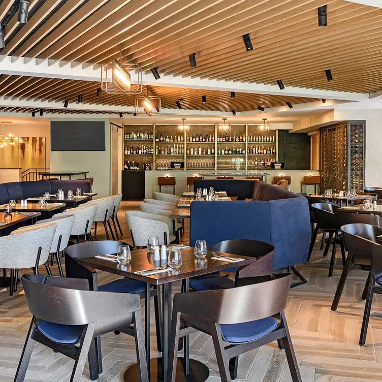 Queens Head Bar & Eatery - Four Points by Sheraton Auckland, Auckland, Auckland