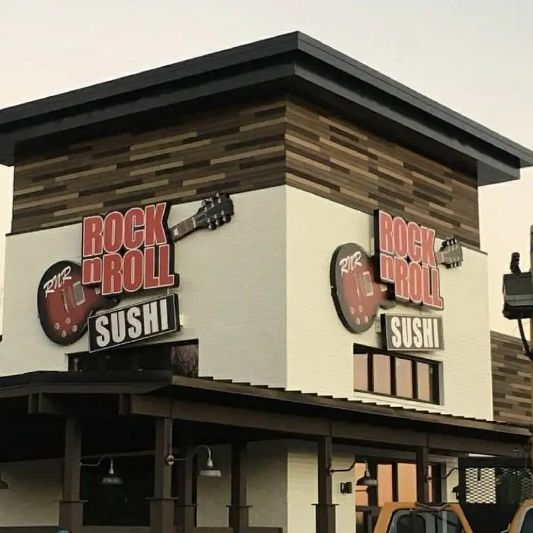 Rock N Roll Sushi - Jackson, Jackson, TN