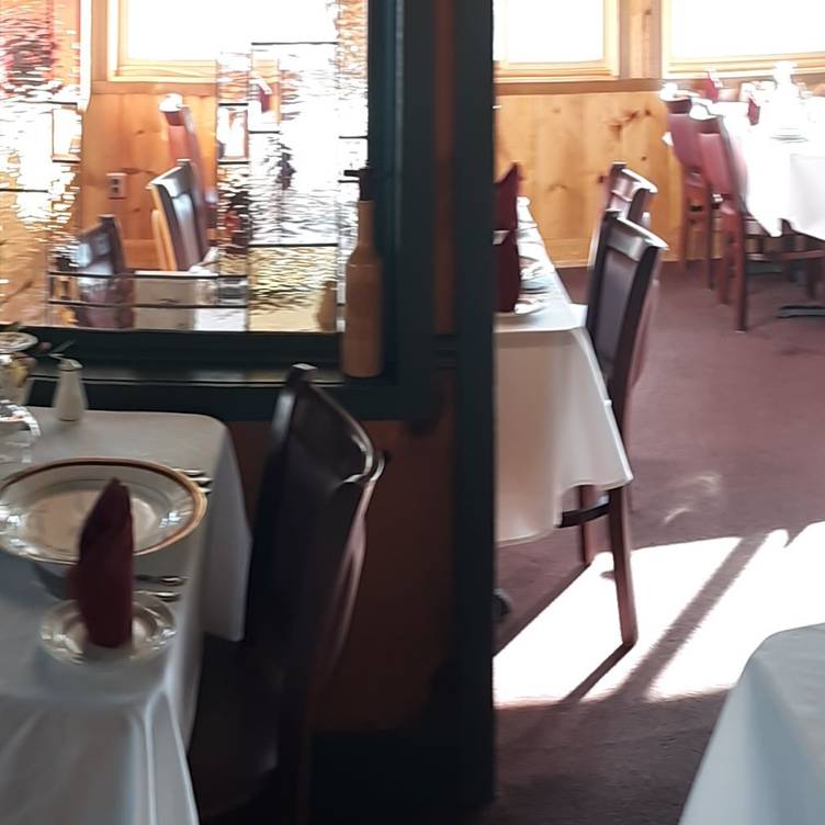 The Rowe Inn Restaurant - Ellsworth Mi Opentable