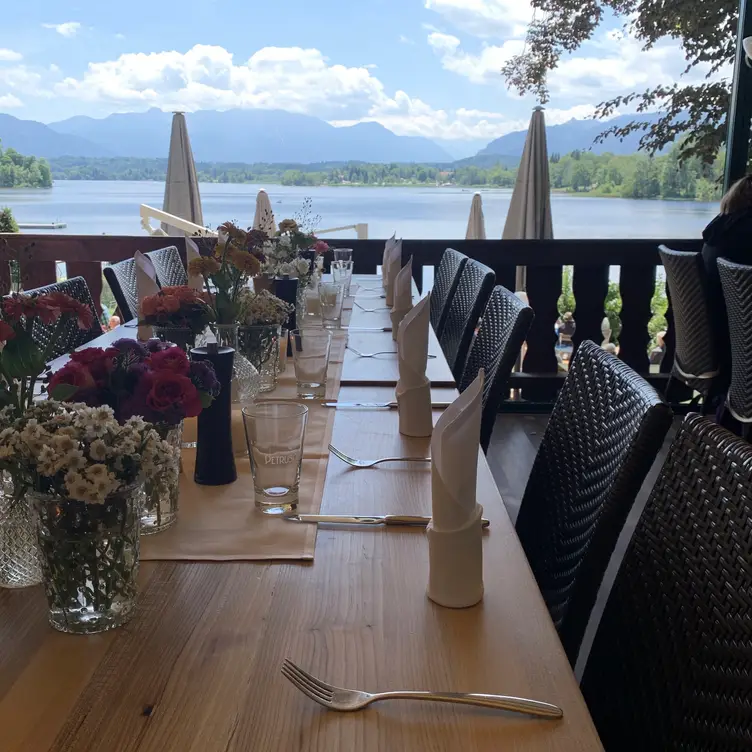 Seerestaurant Alpenblick，BYUffing a. Staffelsee