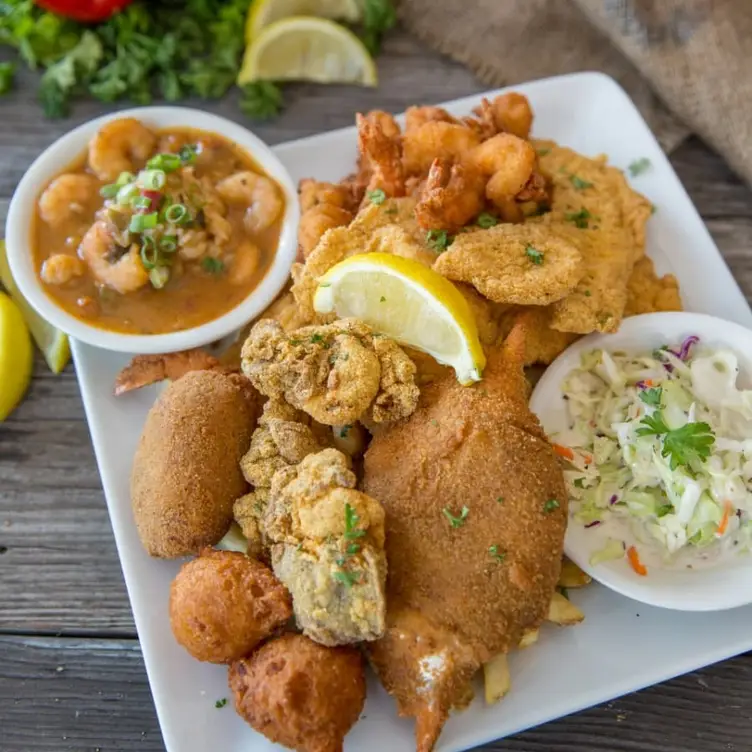 Don’s Seafood Platter - Don's Seafood Hut of Covington, Covington, LA