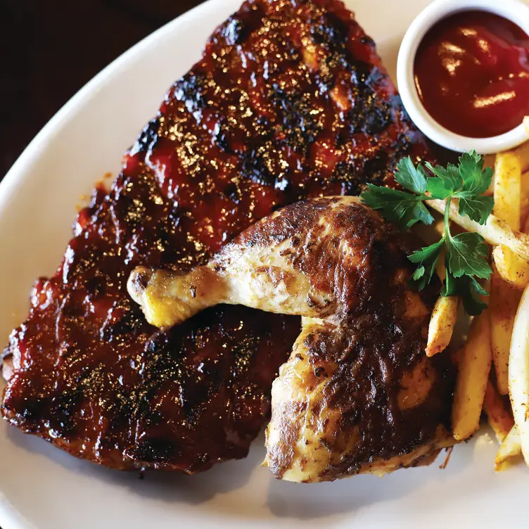 Doolittles Woodfire Grill - Fargo Restaurant - Fargo, , ND | OpenTable