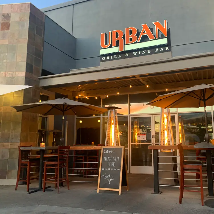 Urban Grill & Wine Bar, Foothill Ranch, CA