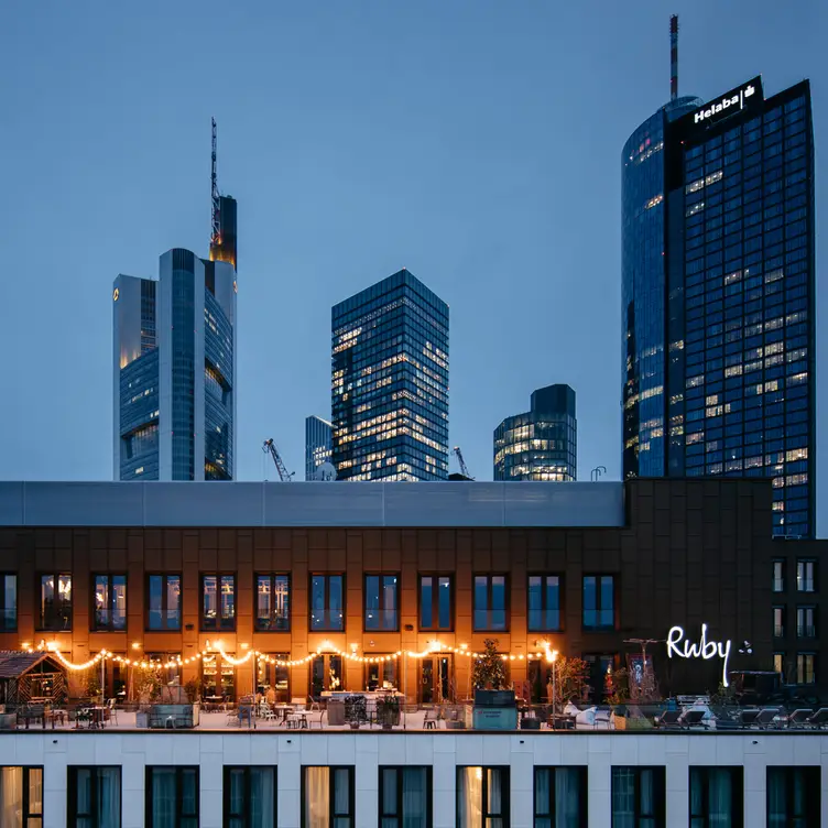 Ruby Louise Hotel, Bar &amp; Rooftop - Ruby Louise Hotel & Bar, Frankfurt am Main, HE