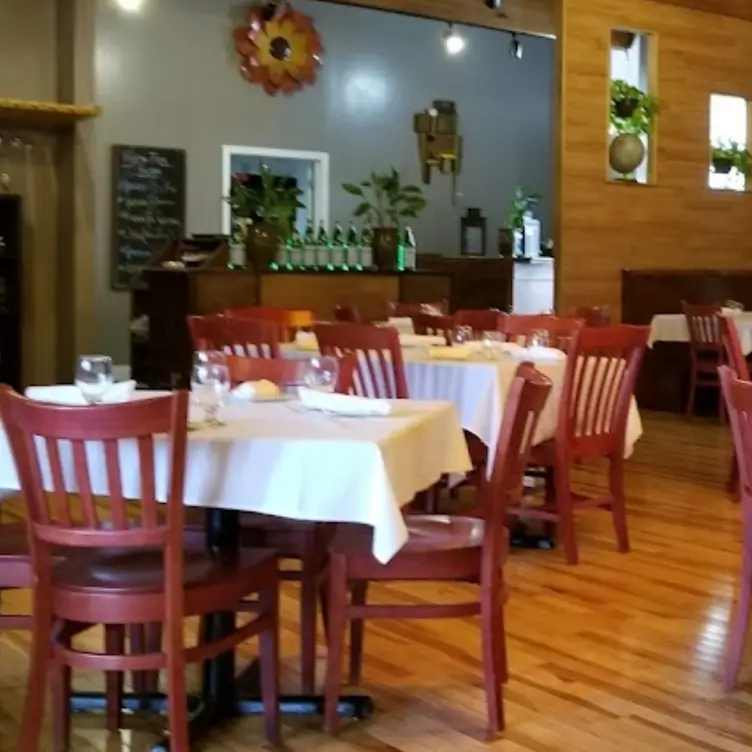 Nataz Restaurant - North Branford, North Branford, CT