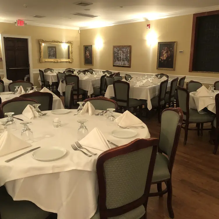 Dining Room - Brunello Trattoria，NJFlemington