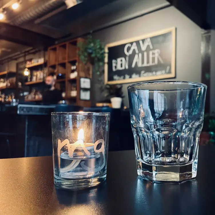 Mauvais Garcons, Montréal, QC