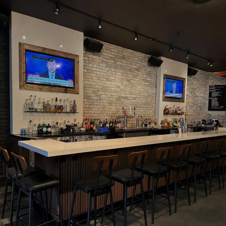 DMK offers guests a modern dining experience - DMK Burger Bar - Lakeview, Chicago, IL