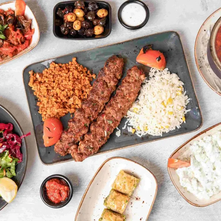Lav Kitchen, Turkish Restaurant, Banstead, Surrey