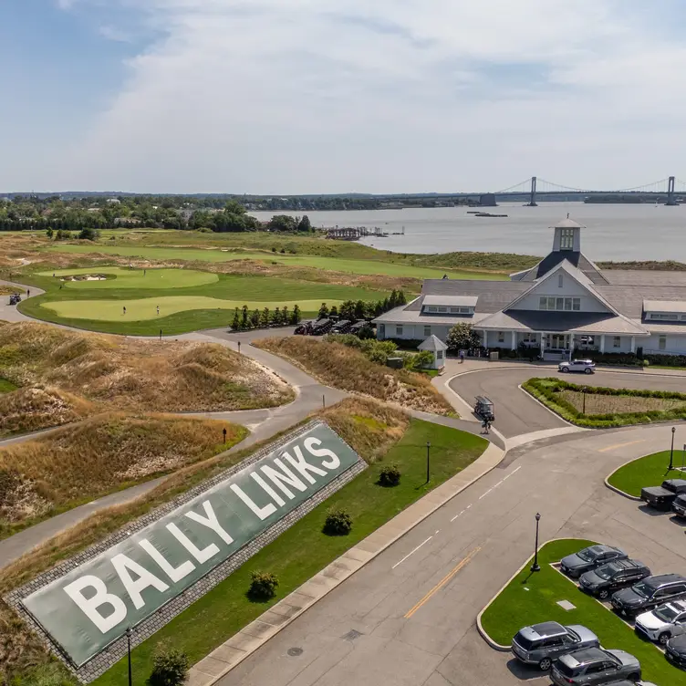 The Waterfront NYC - Bally's Golf Links NY The Bronx