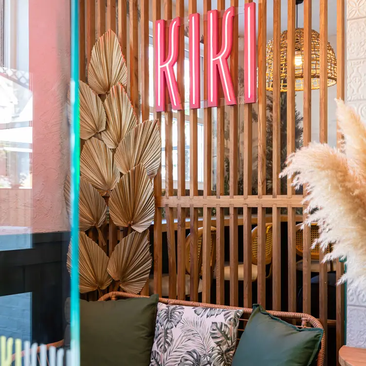 Kiki Bar and Restaurant，EnglandBournemouth, Christchurch and Poole