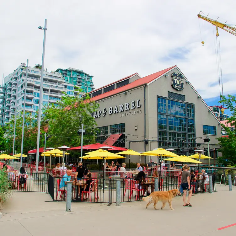 Tap & Barrel - Shipyards, North Vancouver, BC