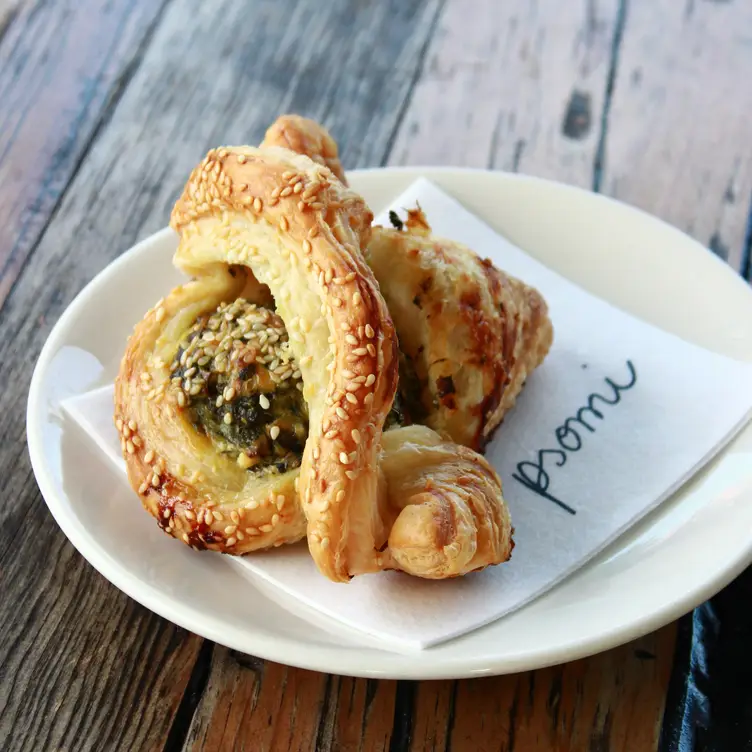 spanakopita; spinach and creamy feta puff pastry - Psomi，FLTampa