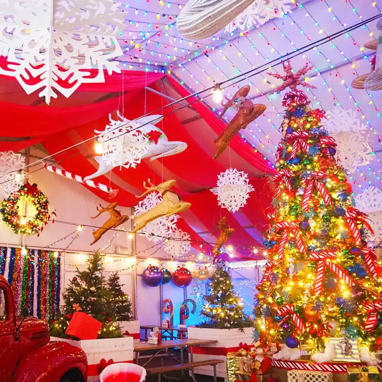 JoJo's Winter Wonderland in River North - JoJo's ShakeBAR - River North, Chicago, IL