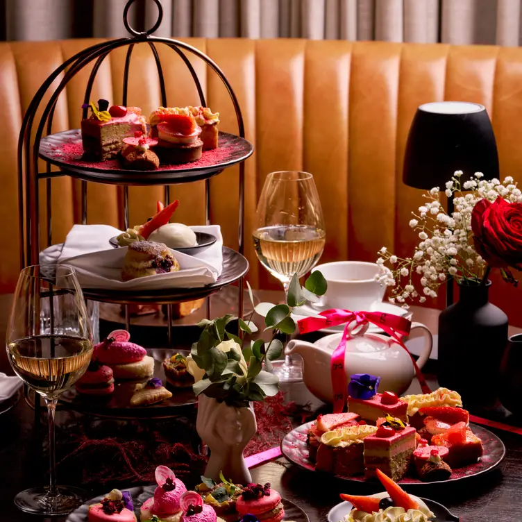 Valentine’s Themed Afternoon Tea - Afternoon Tea at The g Hotel，County GalwayGalway