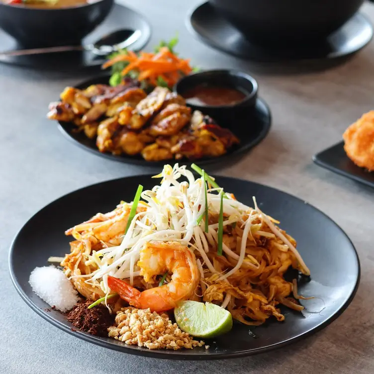 Noah's Halal Thai AU-NSW Granville