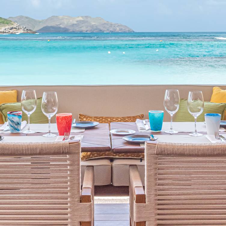 St. Bart's Best Beaches, Restaurants, Shopping, and Accommodations