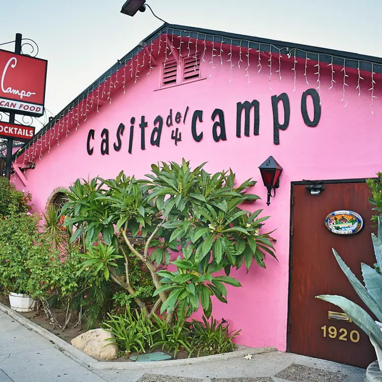 Del Campo's Tacos At 12th St Beach