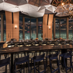 Une photo de 3 Course Dinner with Hightop Bar Seating d'un restaurant