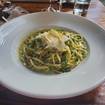 Une photo de Pea Pesto Linguine d'un restaurant