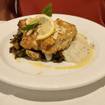 Una foto de Grouper Almandine de un restaurante