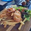 Una foto de Fish + Chips de un restaurante
