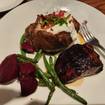 Una foto de Sirloin Oscar de un restaurante