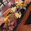 Una foto de Charcuterie Board de un restaurante