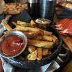 Una foto de Truffle Fries de un restaurante